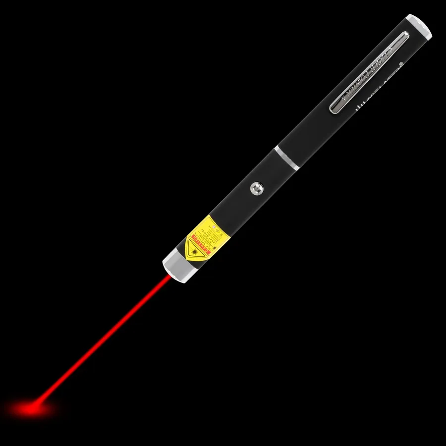 Puntero láser rojo AR-1 con el haz láser visible en la oscuridad