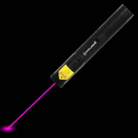 Puntero láser violeta AVP-1 Pro con el haz láser visible en la oscuridad